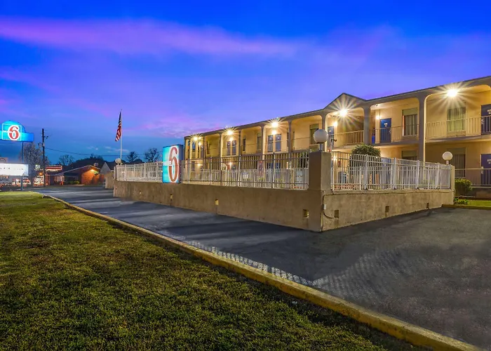 Motel 6-Americus, Ga