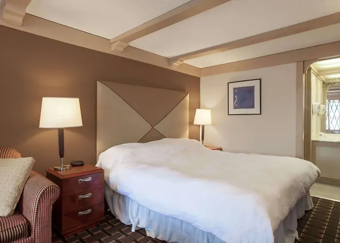 Knights Inn Greensburg