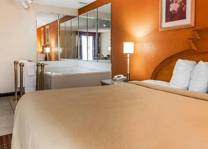 Shelbyville Cheap Hotels