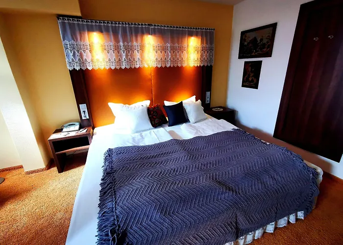 Tante Alma'S Mannheimer Hotel