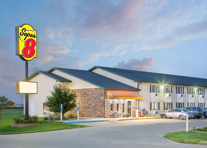 Super 8 By Wyndham Mt Pleasant
