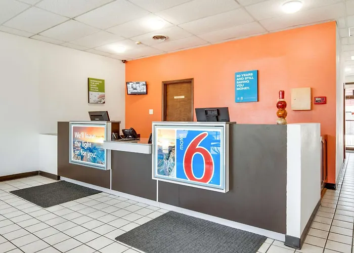 Motel 6-Longview, Tx - North