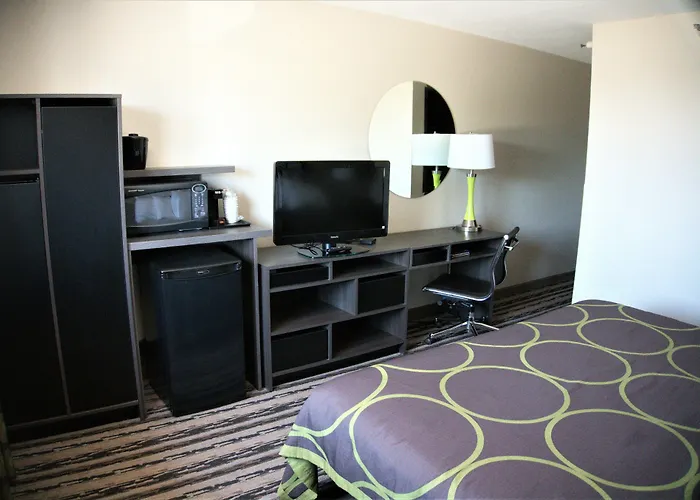 Super 8 By Wyndham Spirit Lake/Okoboji