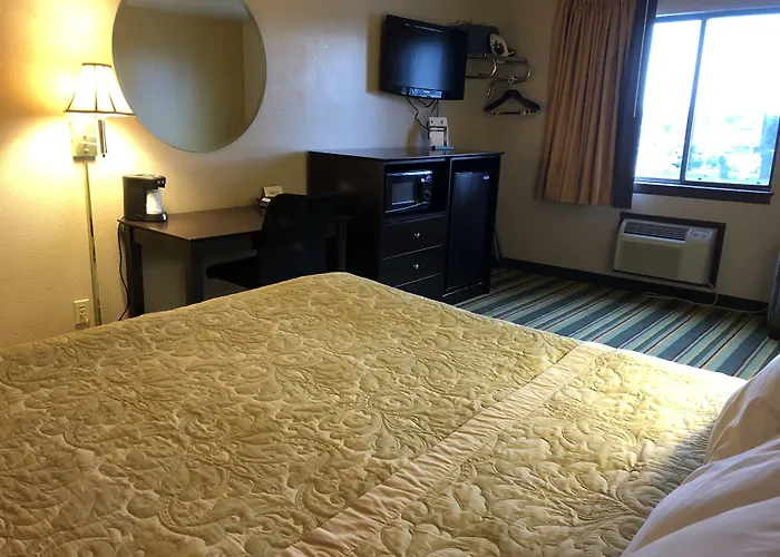 Super 8 By Wyndham Coeur D'Alene