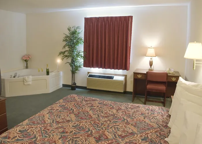Americas Best Value Inn - Gaylord
