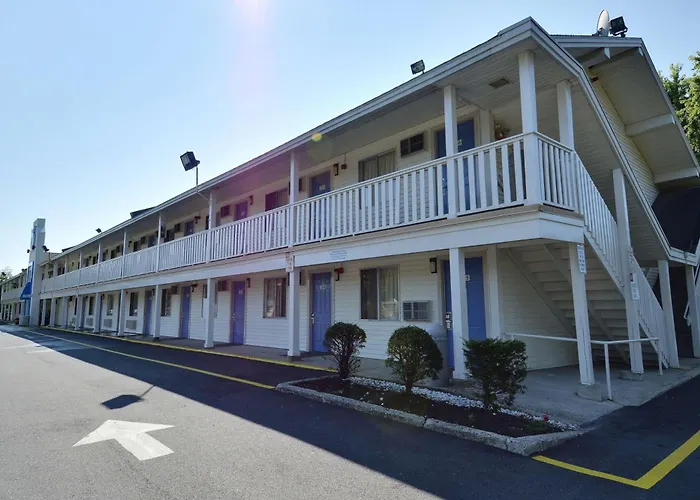 Motel 6-Nashua, Nh