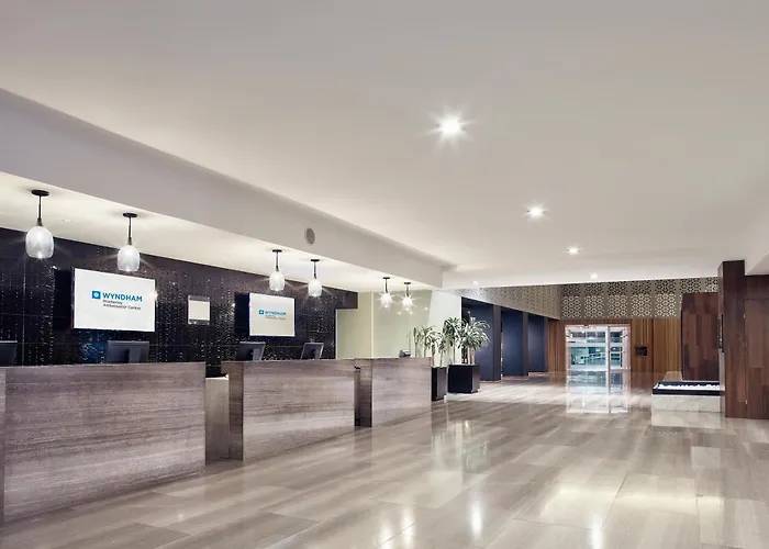Wyndham Monterrey Ambassador Centro