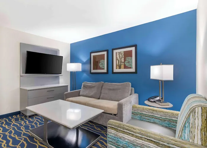 Best Western Plus Lake Lanier Gainesville Hotel & Suites