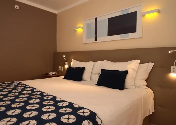 House Inn Hotel - Anashopping