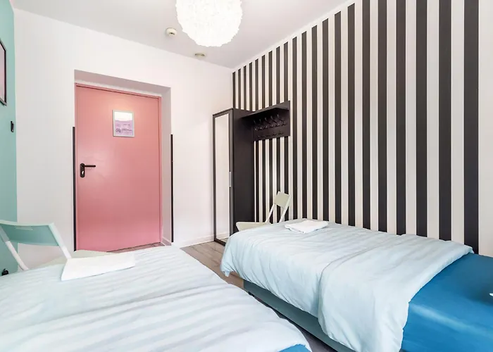 Vice City Hostel