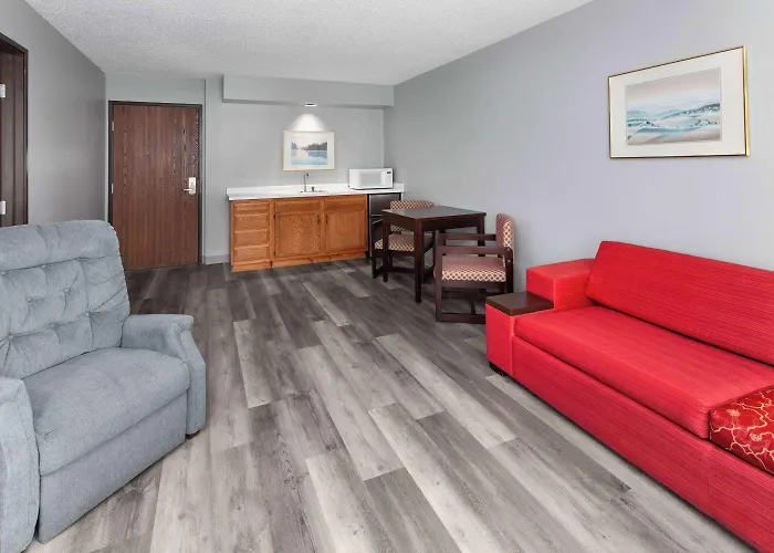 Super 8 By Wyndham Sun Prairie/Madison E