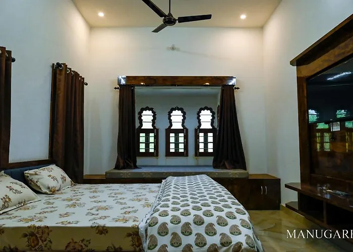 Manugarh The Heritage Palace