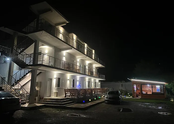 Hotel Familja Cuni Theth