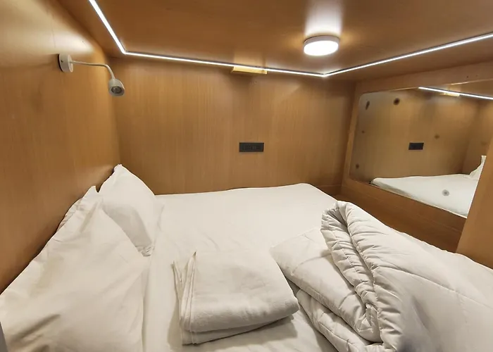 Acd Hotels