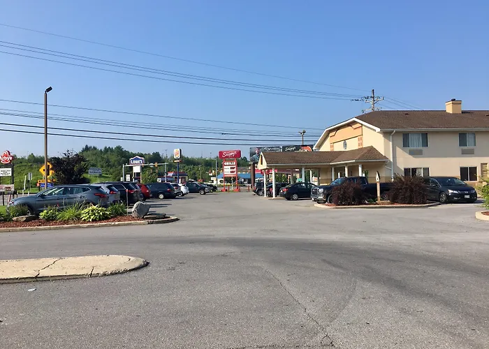 Super 8 By Wyndham Clearfield