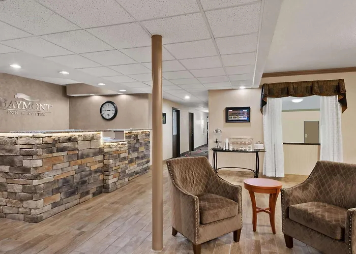 Baymont By Wyndham Belleville Airport Area
