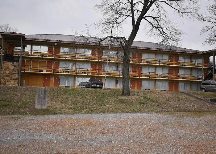 Amerivu Inn & Suites - Gilbertsville