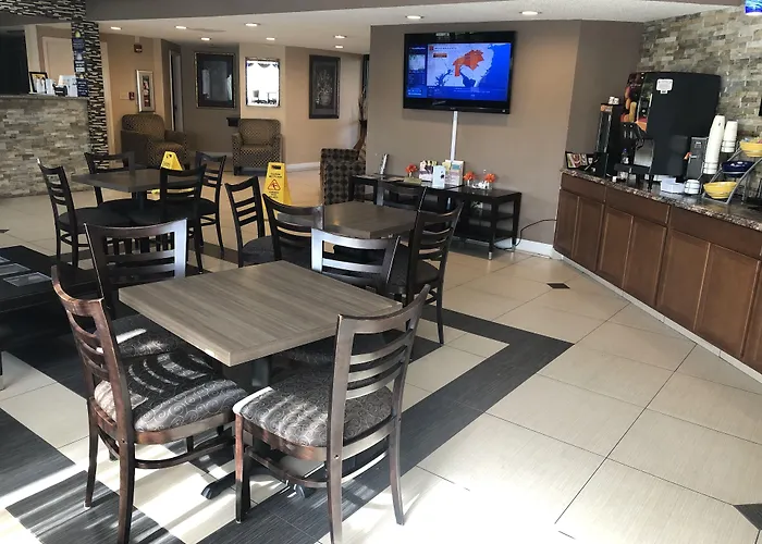 Days Inn By Wyndham Columbus