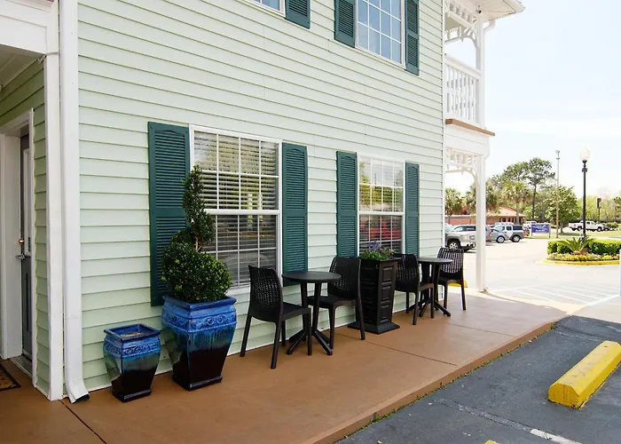 Key West Inn - Fairhope