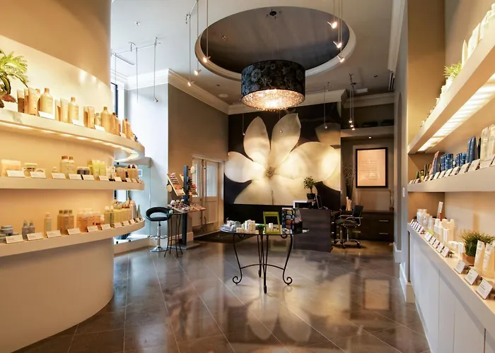 The Magnolia Hotel & Spa