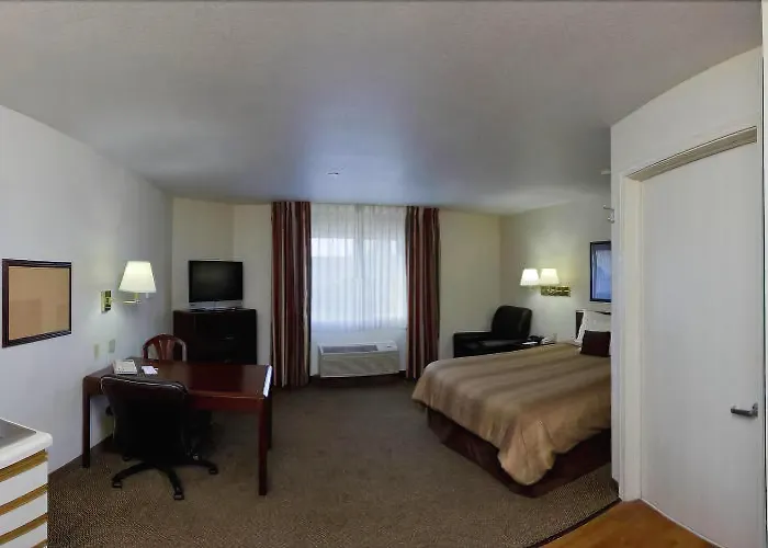 Sonesta Simply Suites Oklahoma City Airport