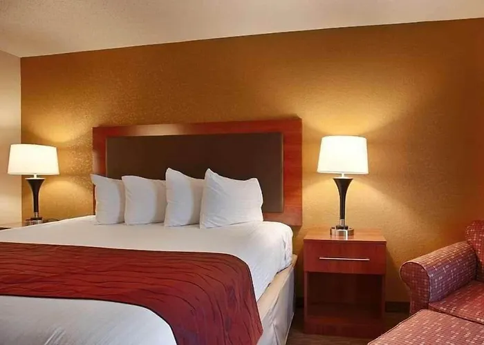 Days Inn By Wyndham Indiana Benjamin Franklin Highway