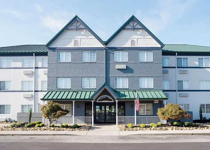 Mainstay Suites Knoxville Airport