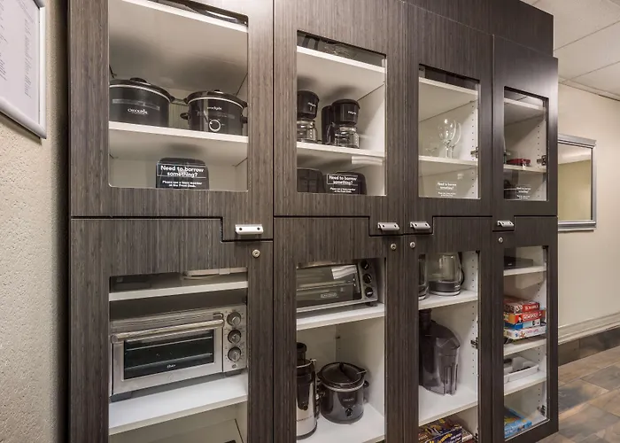 Sonesta Simply Suites Chicago O'Hare Airport
