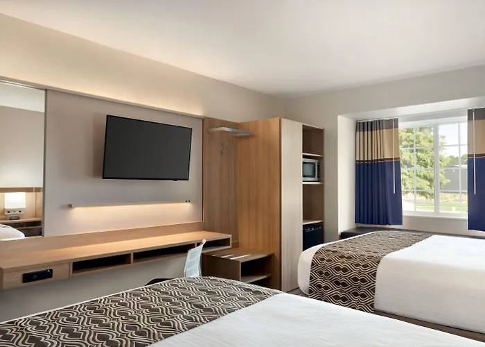 Microtel Inn & Suites