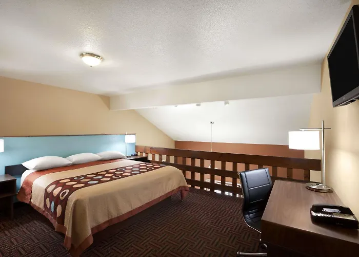 Super 8 By Wyndham Salem