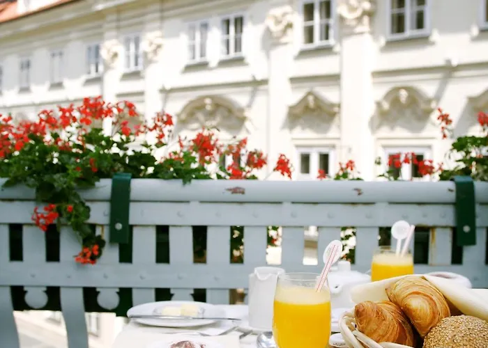 Art Nouveau Palace Hotel