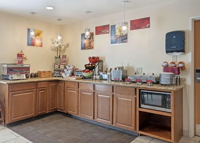 Best Western Plus Lonoke Hotel