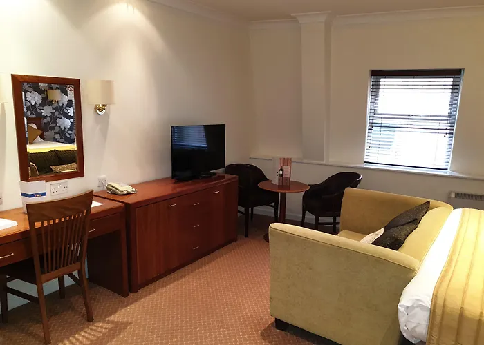 Basingstoke Cheap Hotels