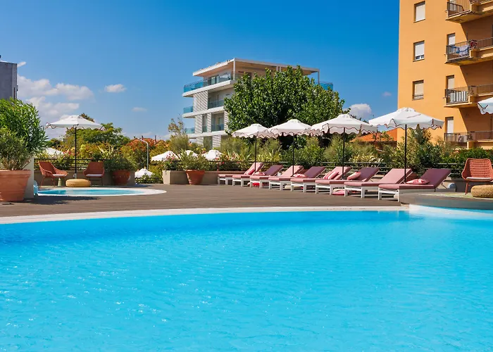 Pesaro Beach hotels
