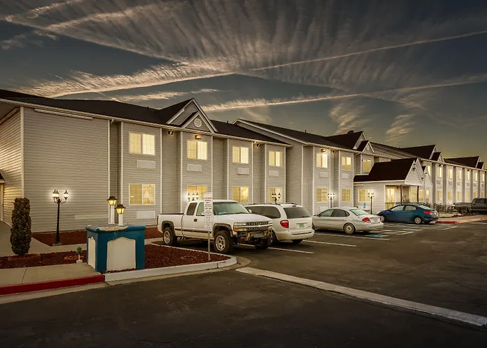 Quality Inn & Suites Near Nas Fallon