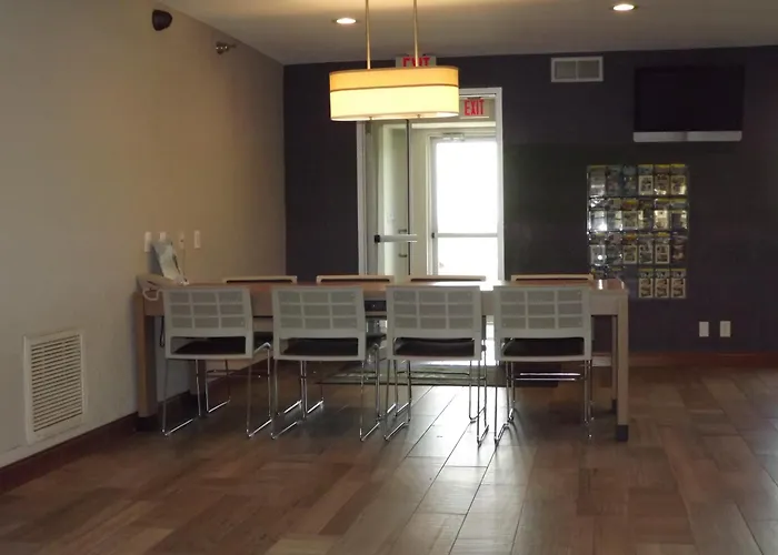Microtel Inn And Suites - Ames