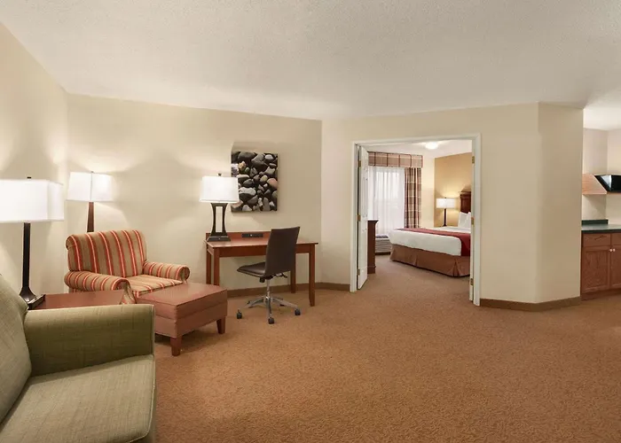 Country Inn & Suites By Radisson, Ames, Ia