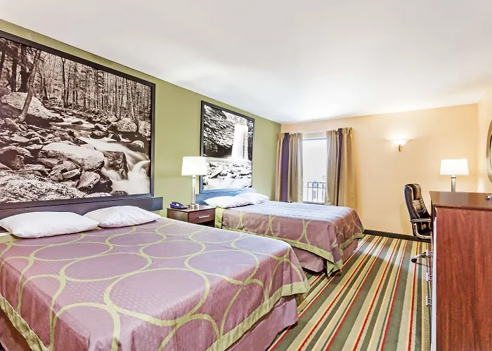 Super 8 By Wyndham Hull Street Midlothian Richmond Area