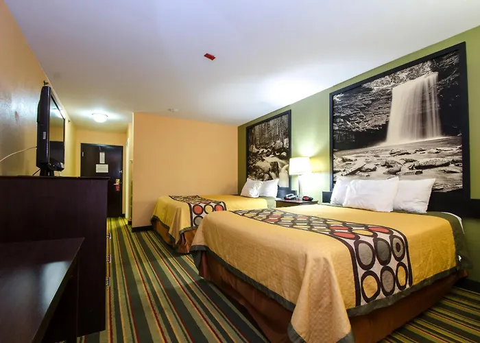 Super 8 By Wyndham Hull Street Midlothian Richmond Area