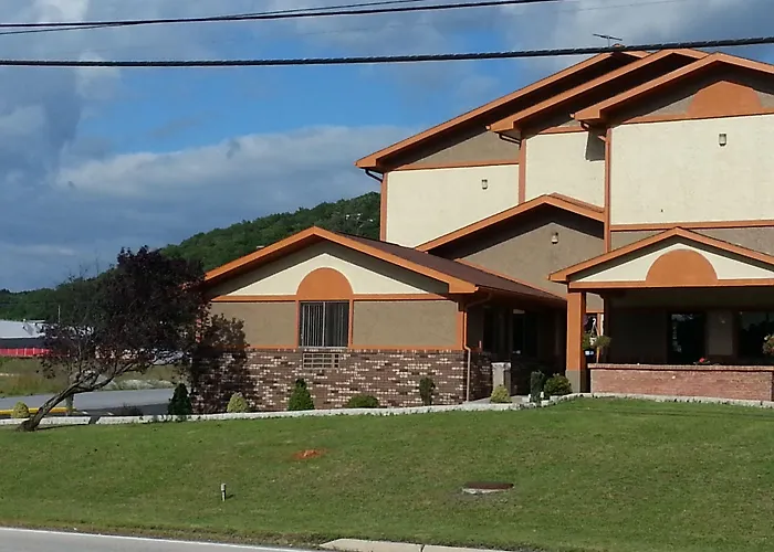 Super 8 By Wyndham Bedford
