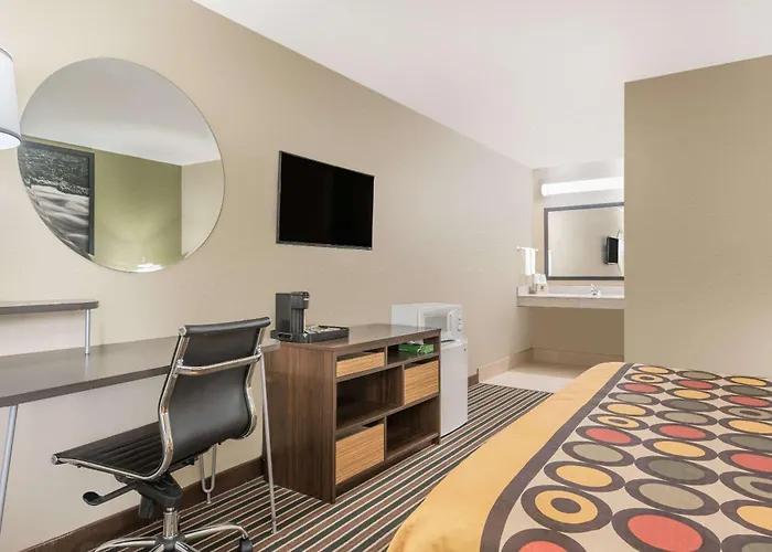 Super 8 By Wyndham Bryant Little Rock Area