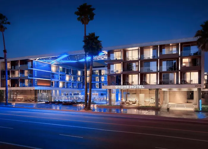 Shore Hotel