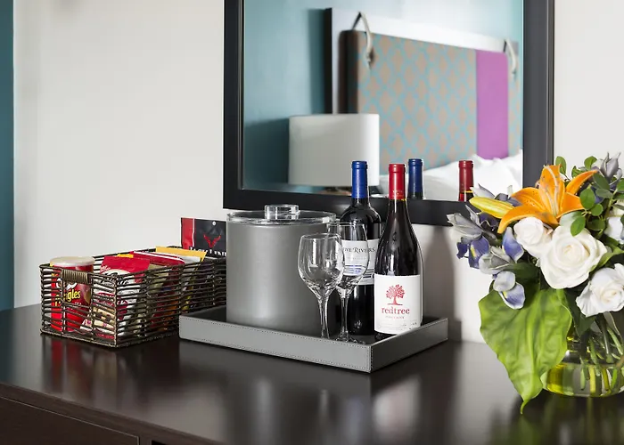 City Suites Hotel