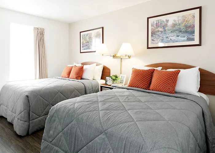 Intown Suites Extended Stay New Orleans La - Metairie