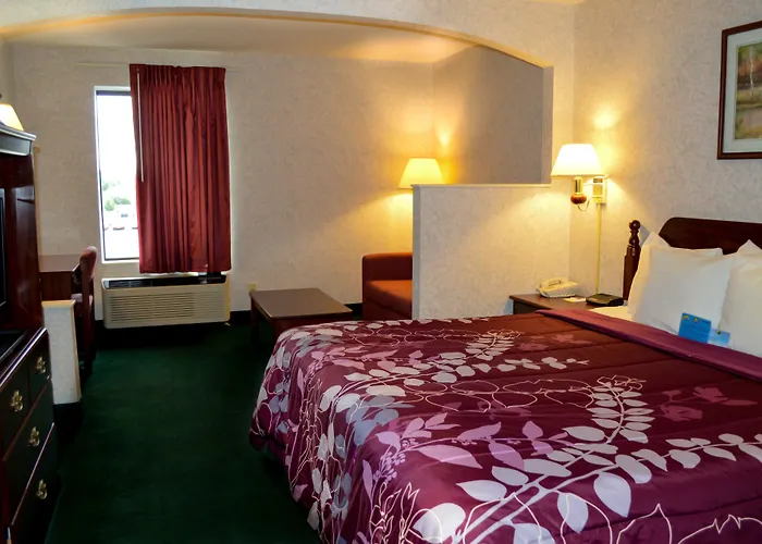 Days Inn By Wyndham Battlefield Rd/Hwy 65