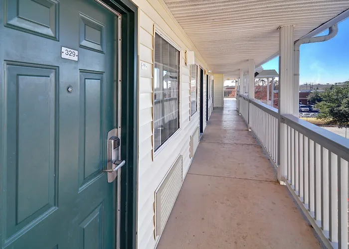 Garland Motels