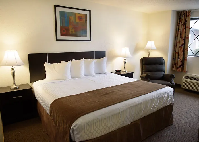 Nanuet Motels