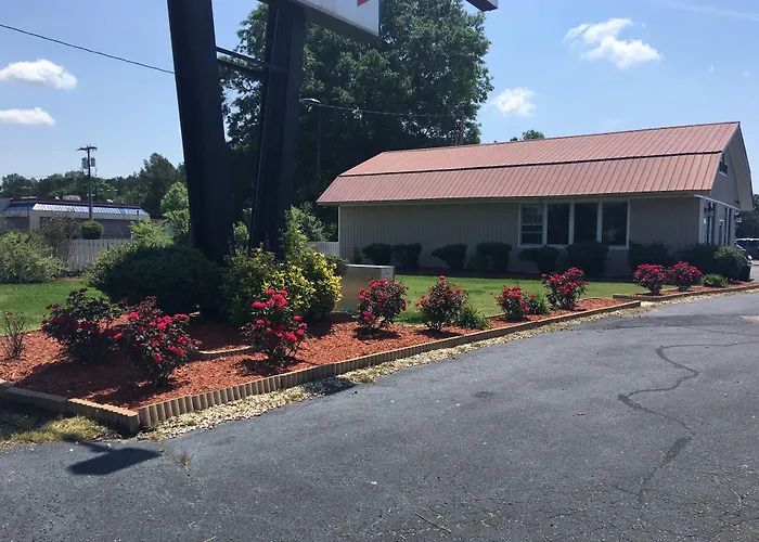Red Carpet Inn Battleboro