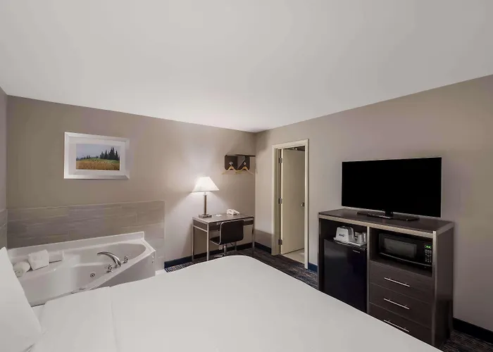 Americas Best Value Inn Farmington