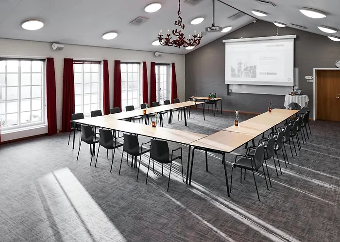 Montra Hotel Sabro Kro